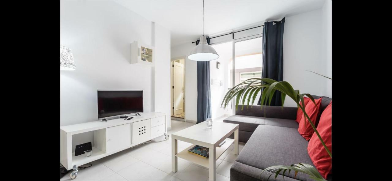 Appartement Playa Nieves à Puerto De Naos Extérieur photo